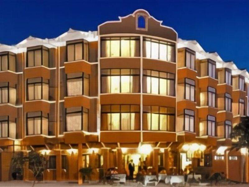 Hotel Puerta Del Rey Santa Cruz de La Sierra Extérieur photo