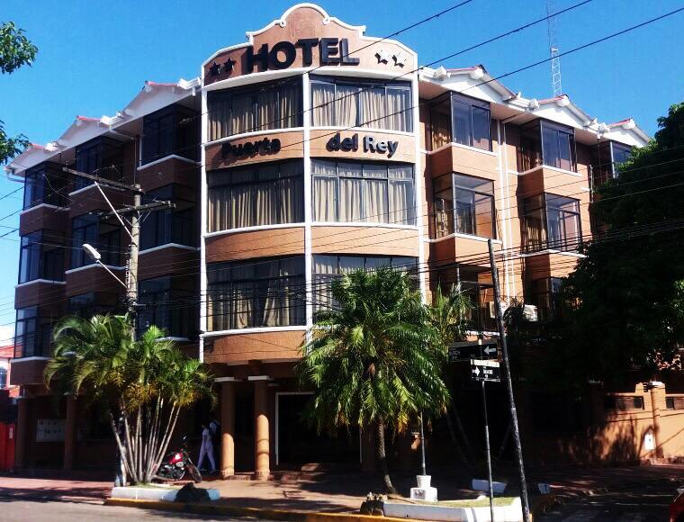 Hotel Puerta Del Rey Santa Cruz de La Sierra Extérieur photo